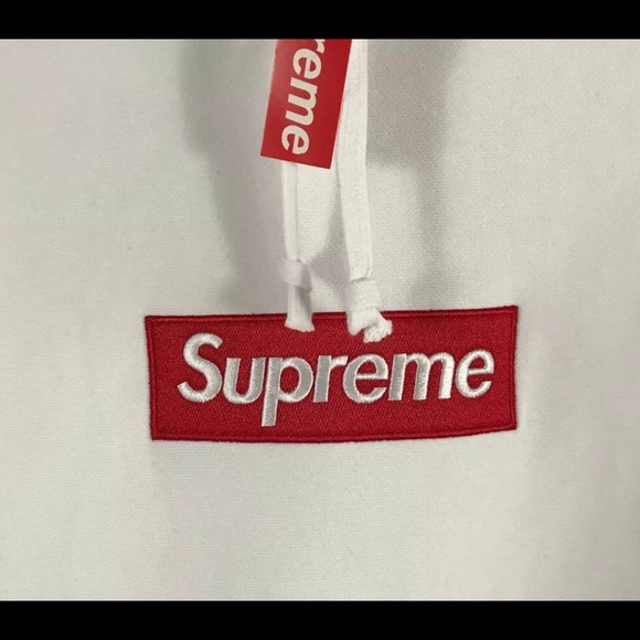 Supreme Box Logo Hoodie- White ; FW16 - Picture 4 of 5